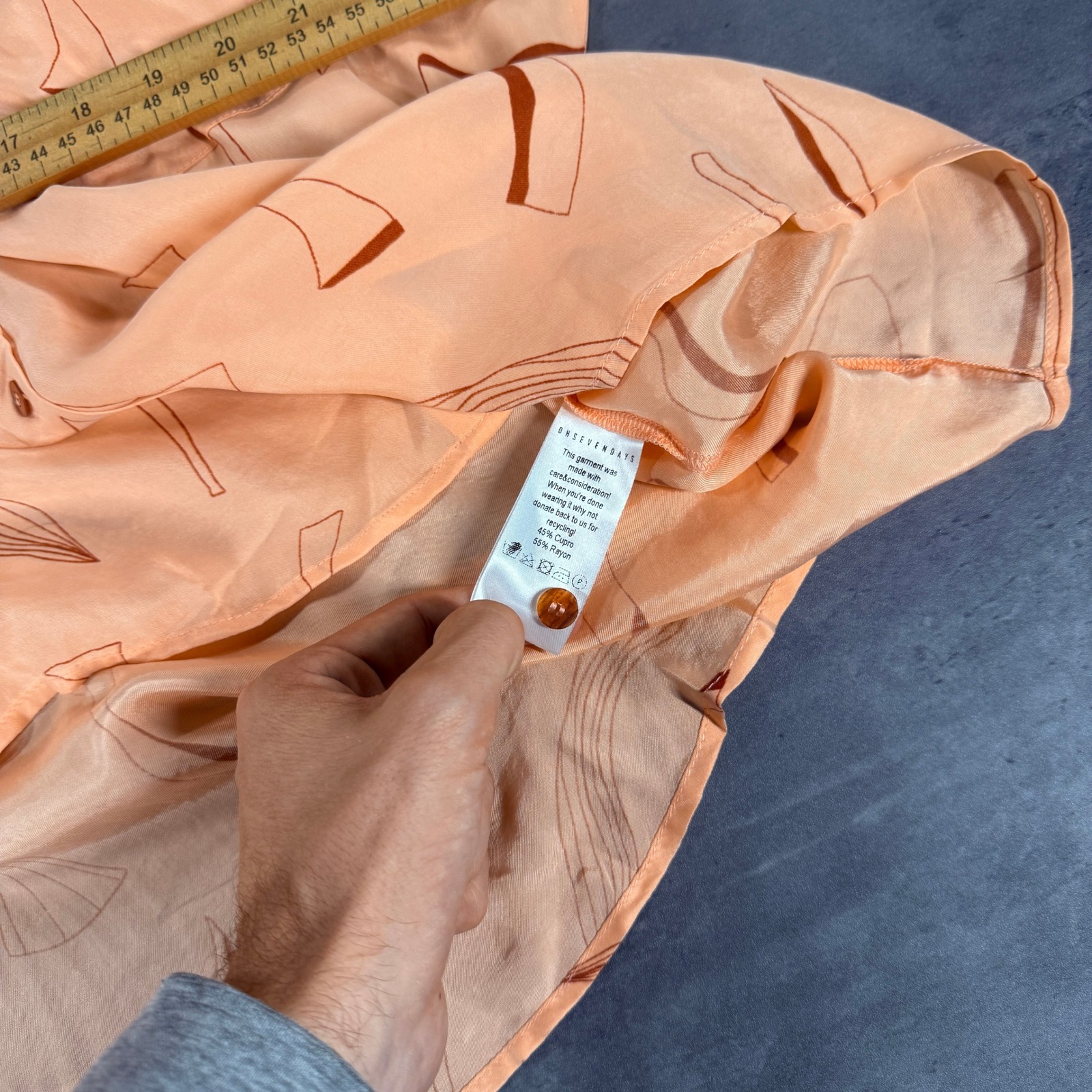 Ohsevendays Cecil Blouse Button Down Shirt Os Peach Abstract Geometric New $70 — image 5 of 8